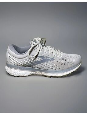 Brooks Ghost 13 Women's Gray Running Shoes Size 7.5B